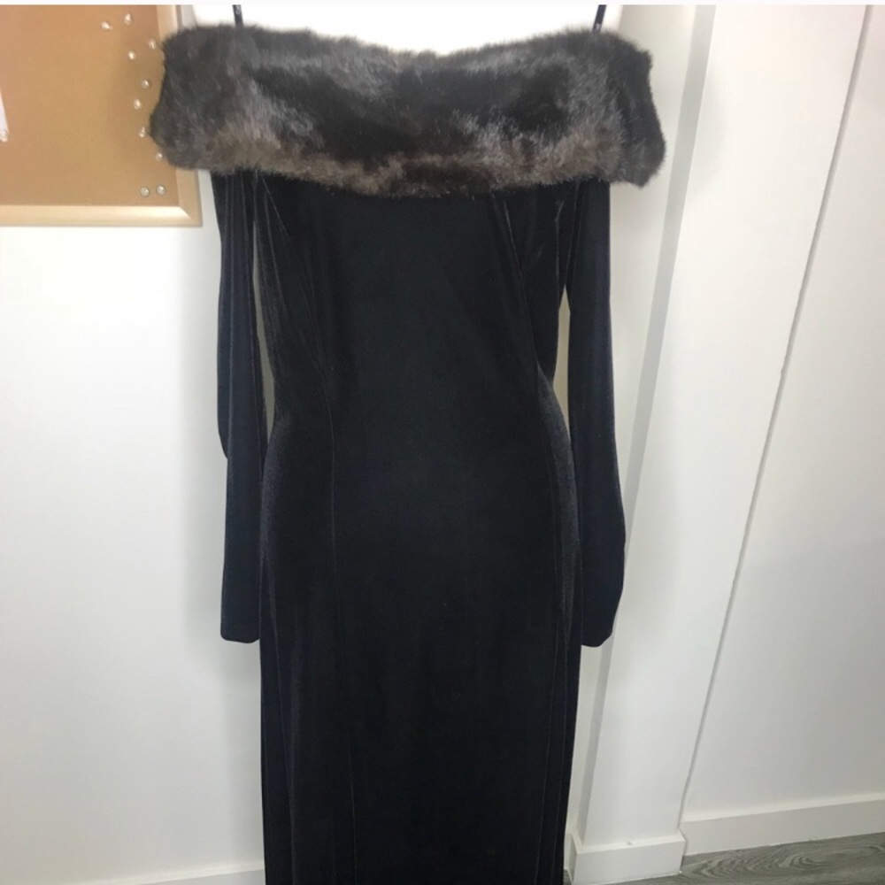 Cachet Maxi holiday dress, 14